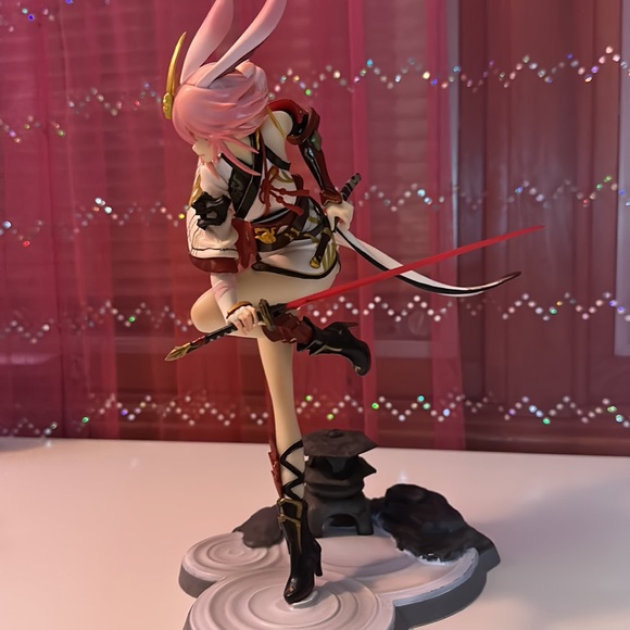 Honkai Impact video game Yae Sakura anime figure - Picture 4 of 12